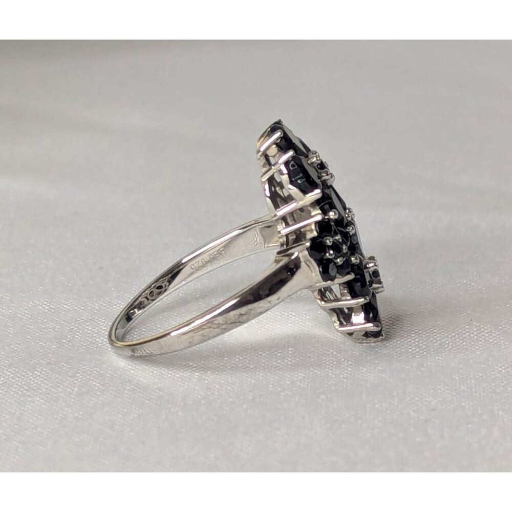 Black Spinel Cocktail Ring - Sterling Silver, Hearts, Size 12 - Picture 3 of 5